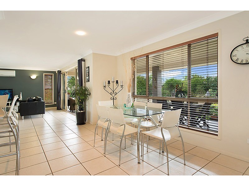 4 Firewheel Place, Narangba QLD 4504