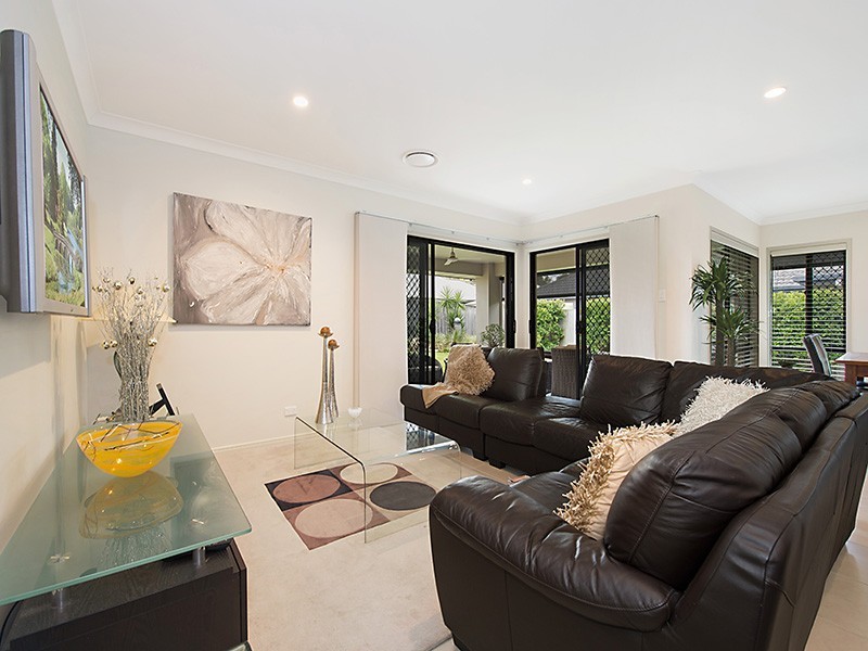 33 Maidenhair Drive, Narangba QLD 4504