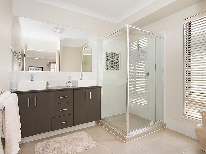 33 Maidenhair Drive, Narangba QLD 4504