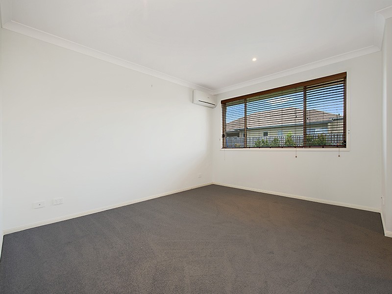 9 Lookout Place, Narangba QLD 4504