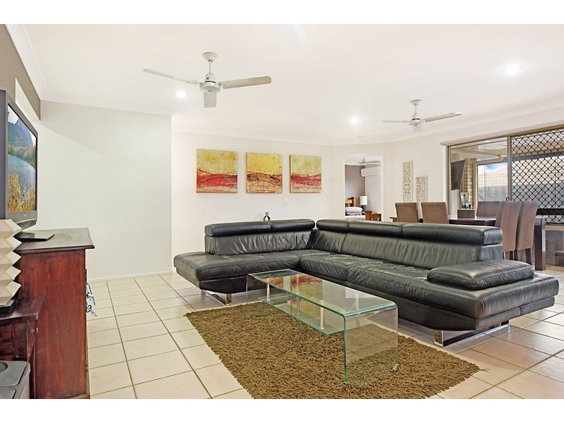 21 Pitkin Avenue, Bellmere QLD 4510