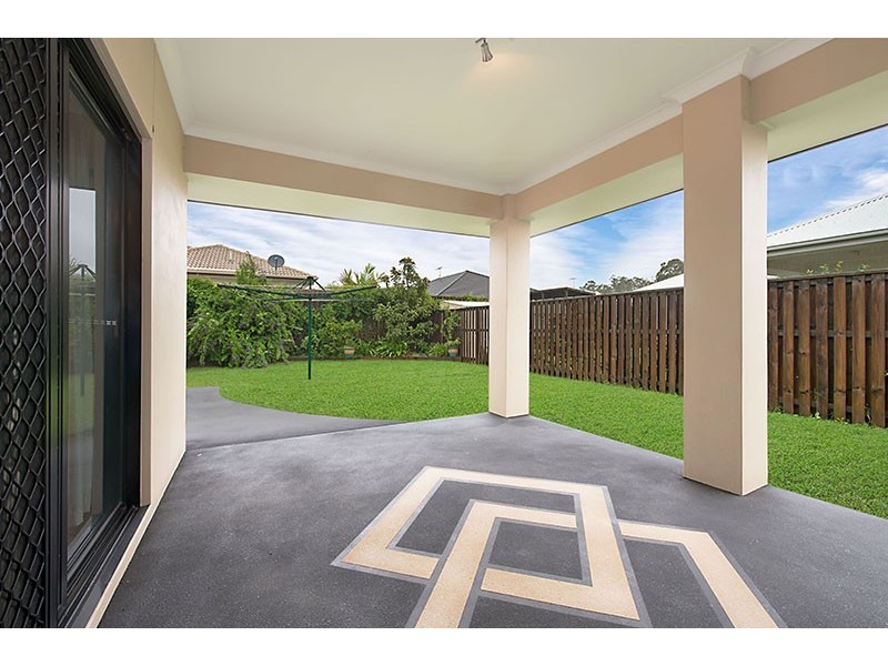 27 Maidenhair Drive, Narangba QLD 4504
