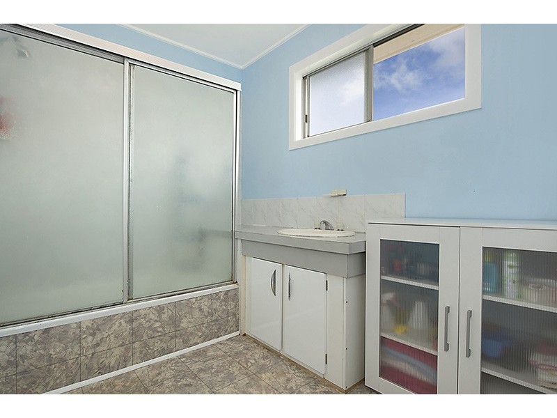 6 Coppin Street West, Kallangur QLD 4503