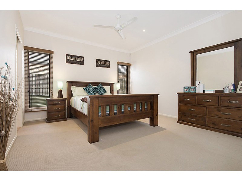 5 Aspect Place, Narangba QLD 4504