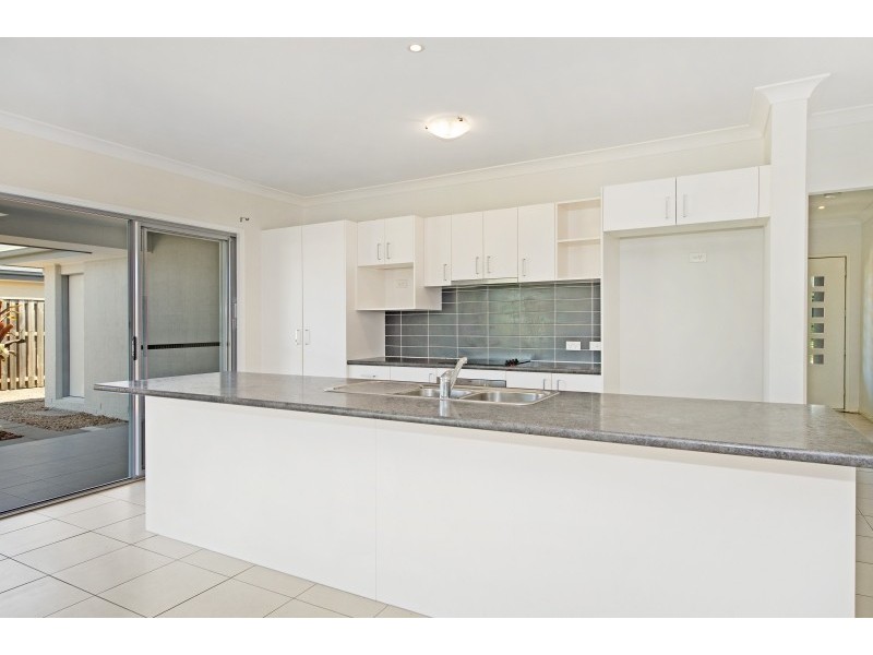 47 Wedgetail Circuit, Narangba QLD 4504