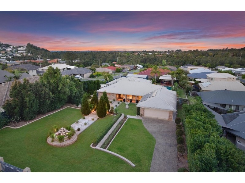 27 Bunya Crossing Road, Eatons Hill QLD 4037