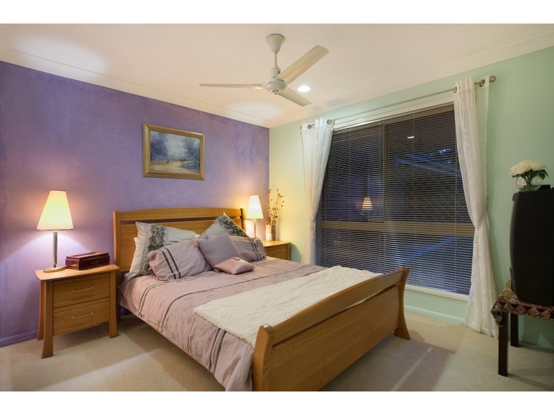 27 Bunya Crossing Road, Eatons Hill QLD 4037