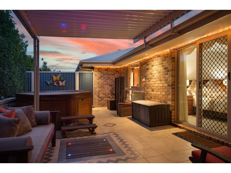 27 Bunya Crossing Road, Eatons Hill QLD 4037