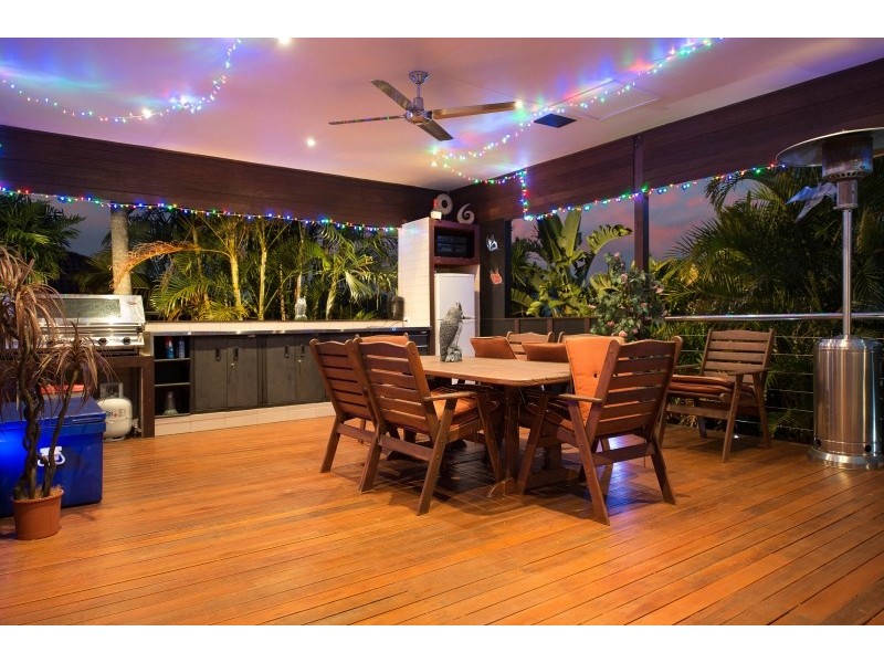 27 Bunya Crossing Road, Eatons Hill QLD 4037