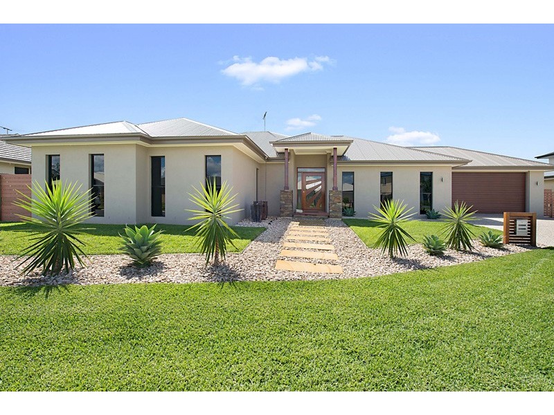 9 Shrike Court, Narangba QLD 4504