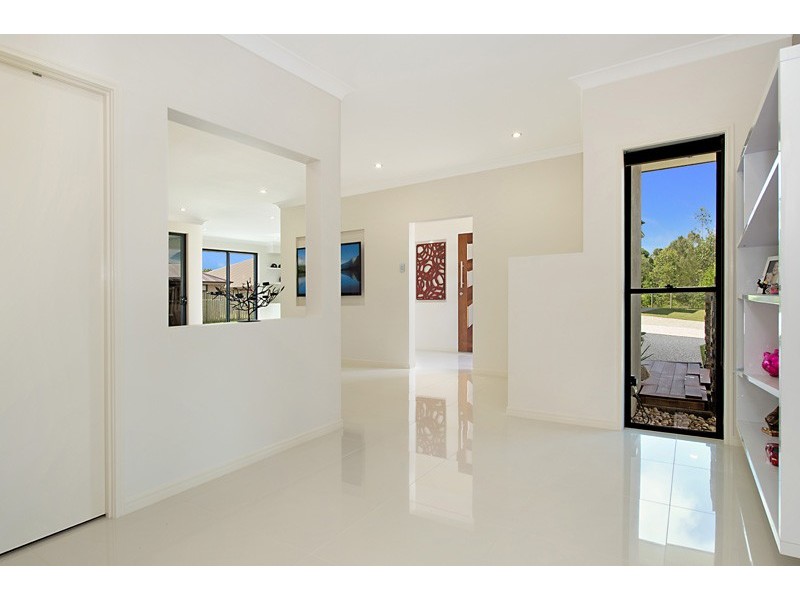 9 Shrike Court, Narangba QLD 4504