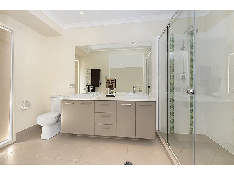 2 Liberty Circuit, North Lakes QLD 4509