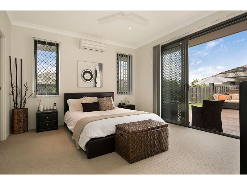 35 Yellow Robin Court, Narangba QLD 4504