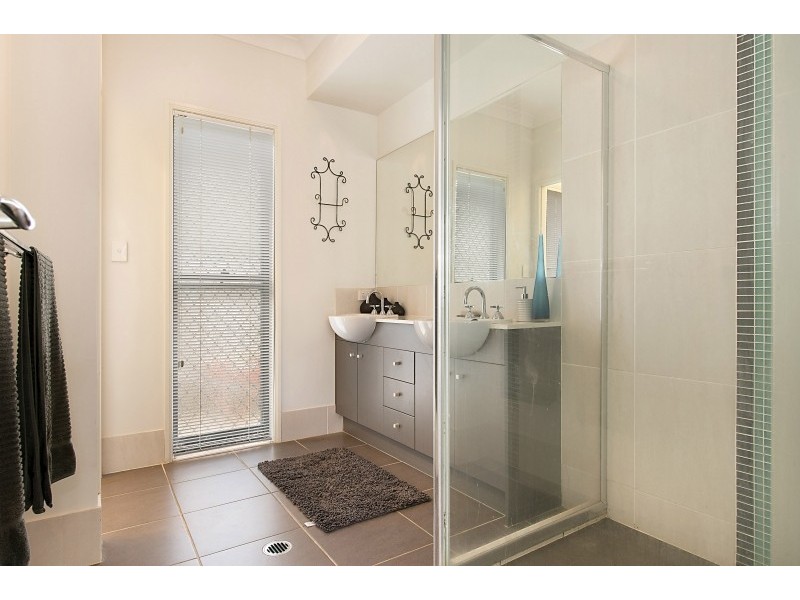 35 Yellow Robin Court, Narangba QLD 4504