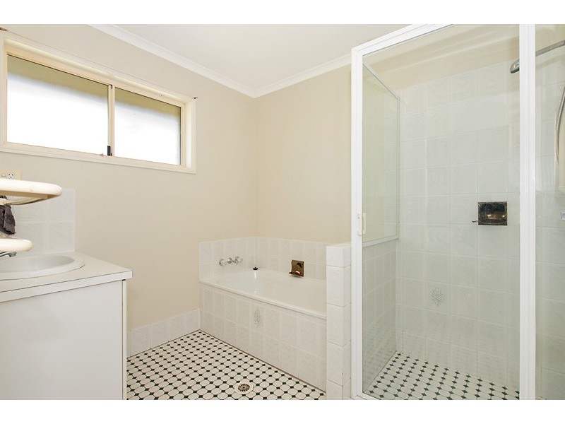 5 Ruatoka Court, Burpengary QLD 4505