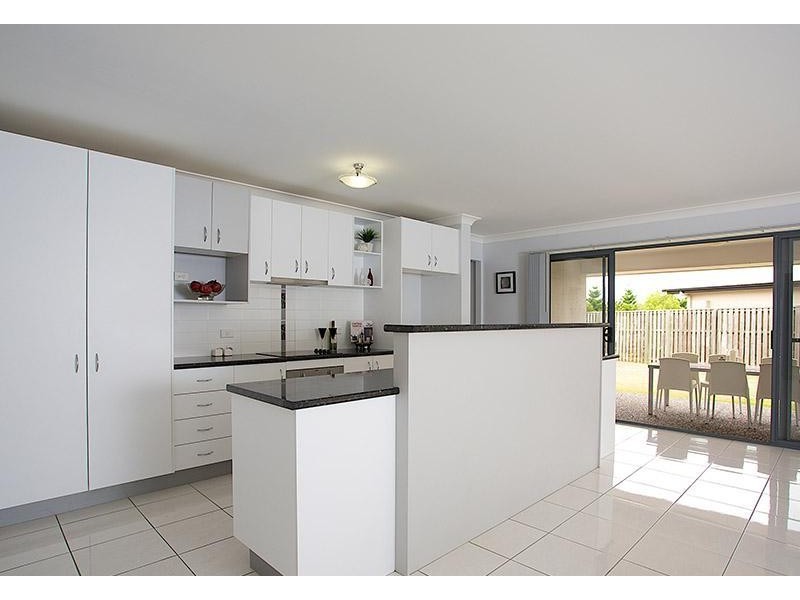 1 Maidenhair Drive, Narangba QLD 4504