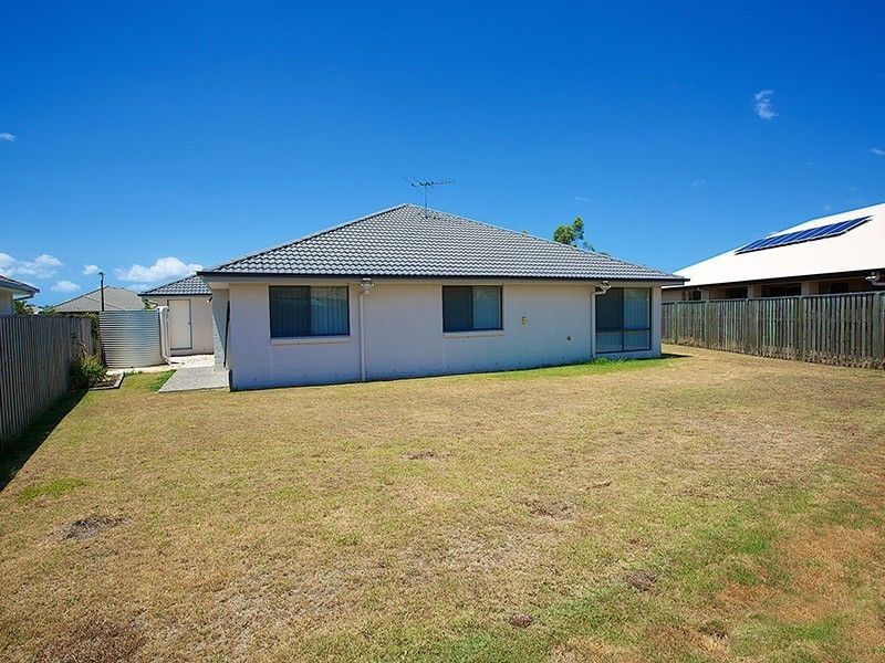 1 Maidenhair Drive, Narangba QLD 4504