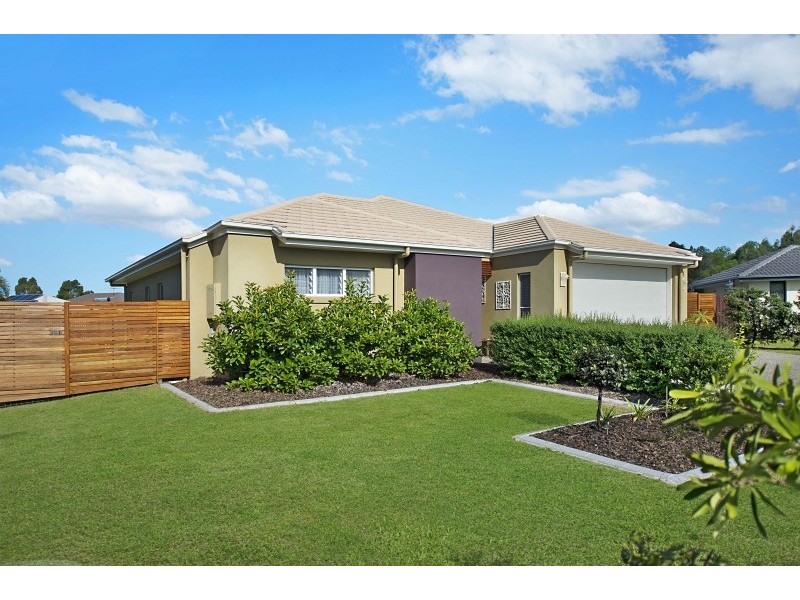 32 Yellow Robin Court, Narangba QLD 4504