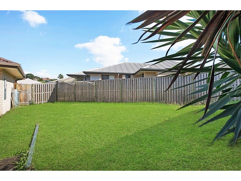 7 Aylmore Court, Narangba QLD 4504