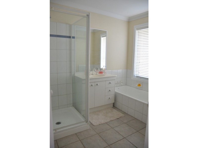 15 Jambola Court, Narangba QLD 4504