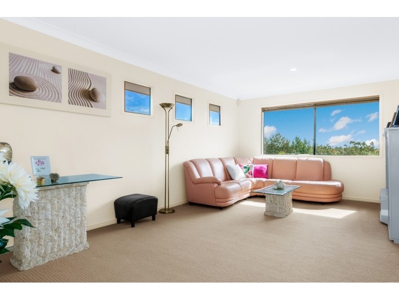 4 Outlook Place, Narangba QLD 4504