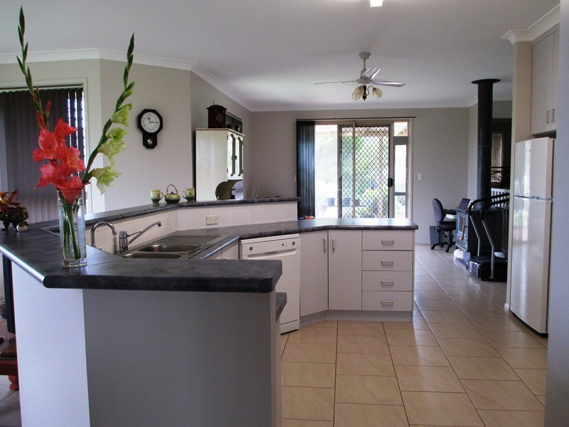 30 Allan Street, Maryvale QLD 4370