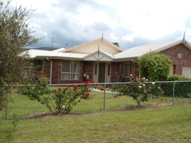 30 Allan Street, Maryvale QLD 4370