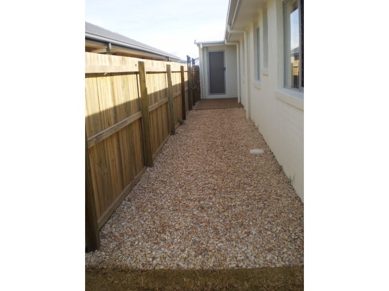 111 Central Green Drive, Narangba QLD 4504