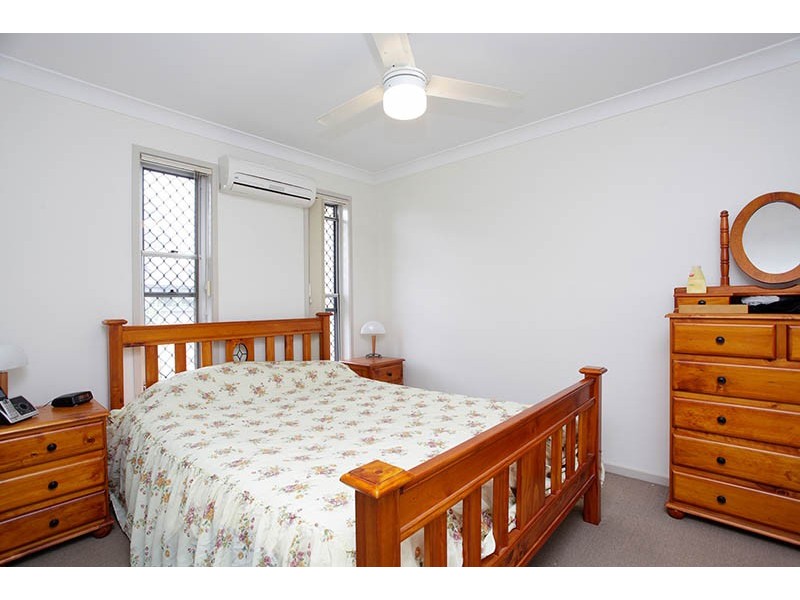 2/2 Station Road, Burpengary QLD 4505