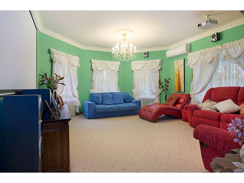22 Glasstail Crescent, Narangba QLD 4504