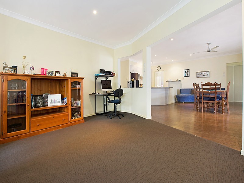 22 Moorhen Court, Narangba QLD 4504