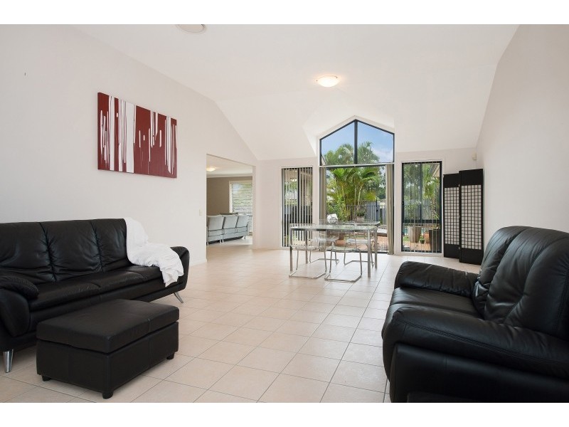 28 Ashford Circuit, Petrie QLD 4502