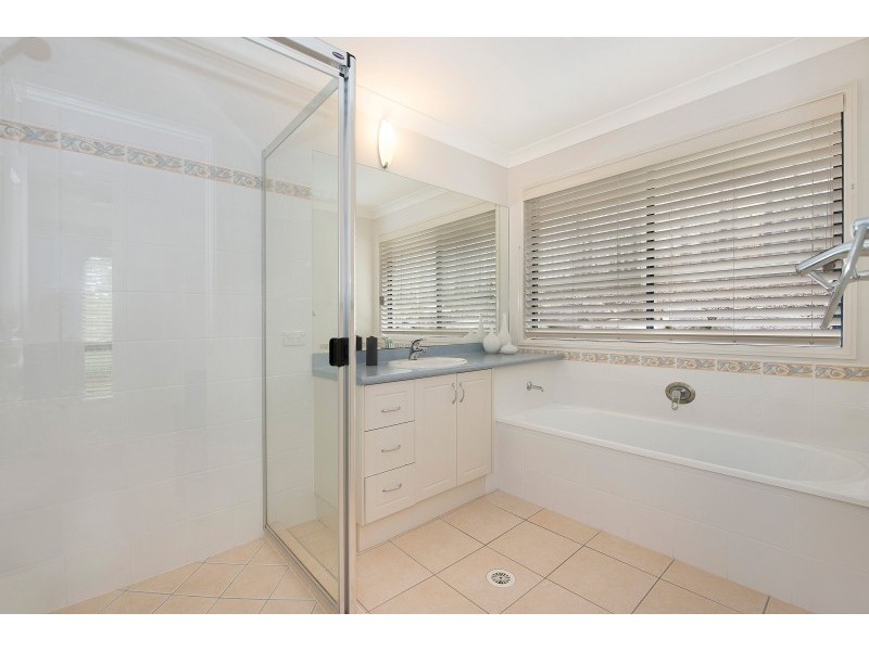 28 Ashford Circuit, Petrie QLD 4502