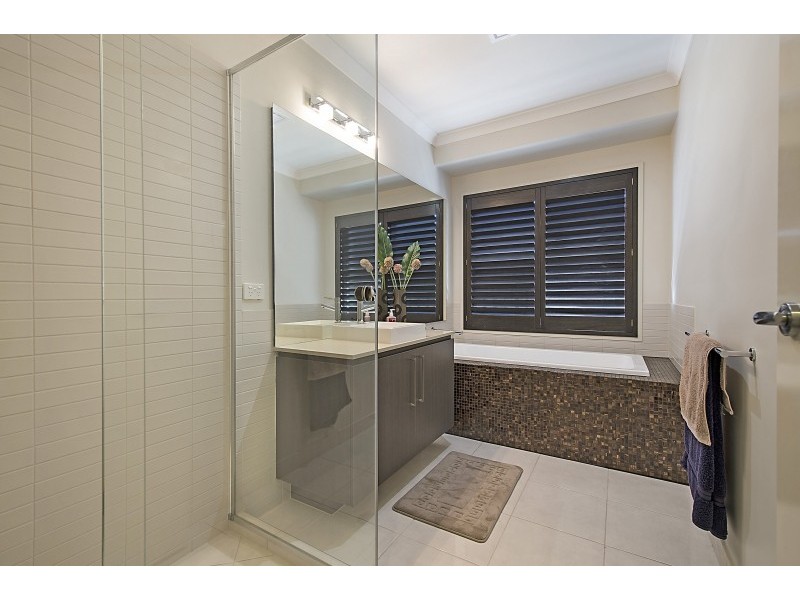 3 Shrike Court, Narangba QLD 4504