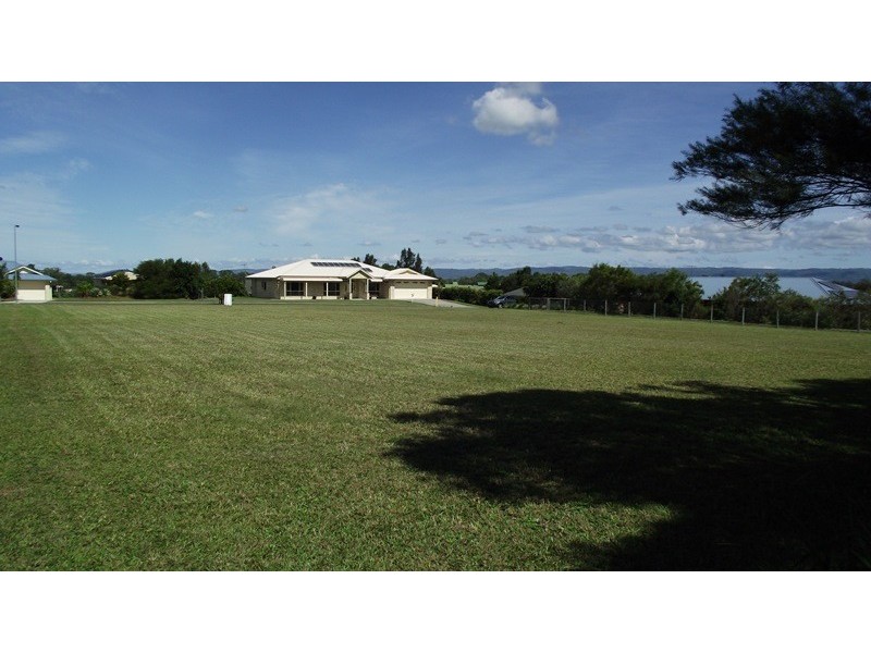 14 – 16 The Crest, Elimbah QLD 4516