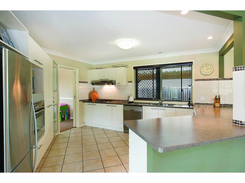 2 Boobook Court, Narangba QLD 4504