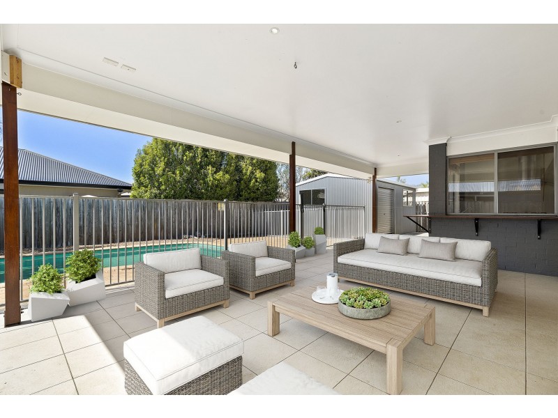 49 Maidenhair Drive, Narangba QLD 4504