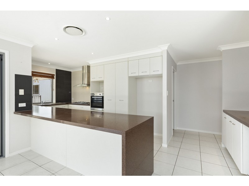 49 Maidenhair Drive, Narangba QLD 4504