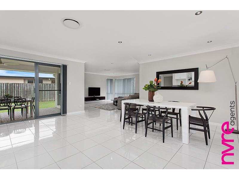 1 Maidenhair Drive, Narangba QLD 4504