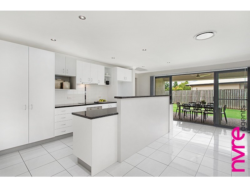 1 Maidenhair Drive, Narangba QLD 4504