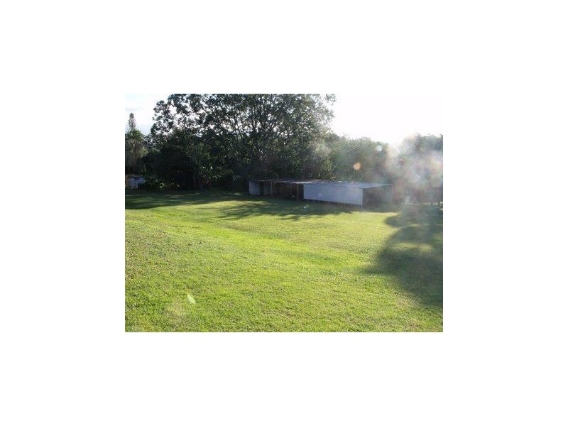 27 Young Road, Narangba QLD 4504