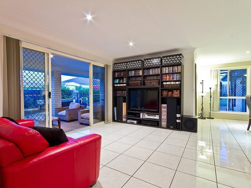 14 Ontario Crescent, Narangba QLD 4504