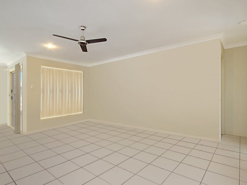 6 Peggy Road, Bellmere QLD 4510