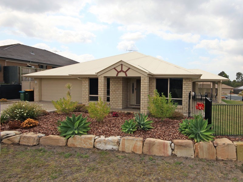 Unit 2 / 5 Huron Place, Narangba QLD 4504