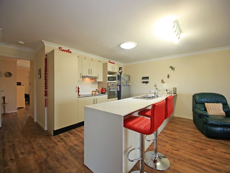 Unit 2 / 5 Huron Place, Narangba QLD 4504