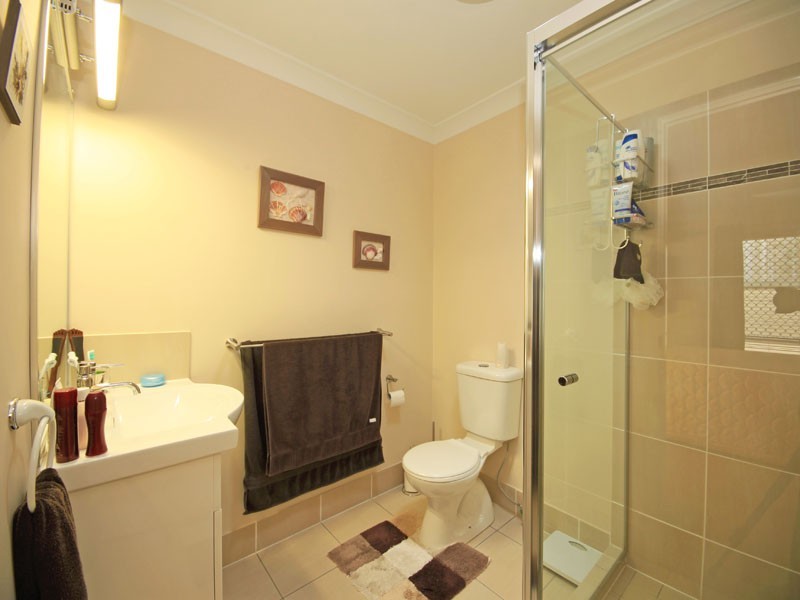 Unit 2 / 5 Huron Place, Narangba QLD 4504