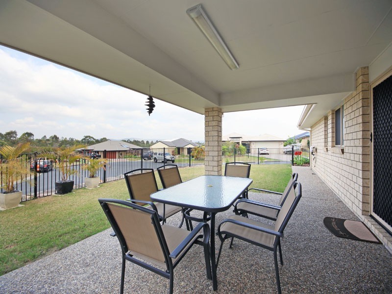 Unit 2 / 5 Huron Place, Narangba QLD 4504