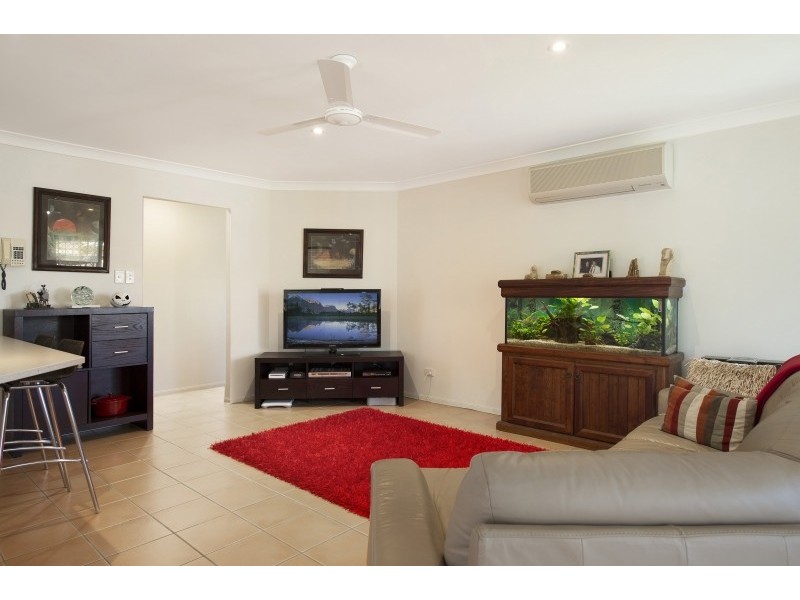 74 Pine River Drive, Murrumba Downs QLD 4503