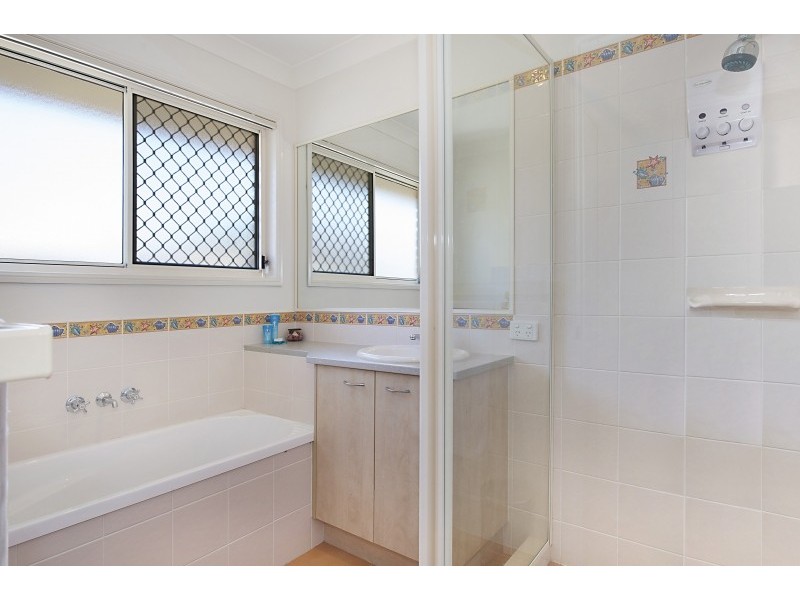 74 Pine River Drive, Murrumba Downs QLD 4503