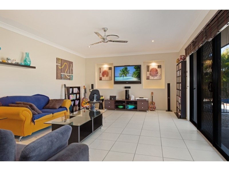 20 Lookout Place, Narangba QLD 4504